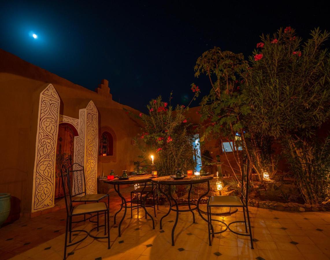 Hotel Dar M'Hamid El Ghizlane Extérieur photo