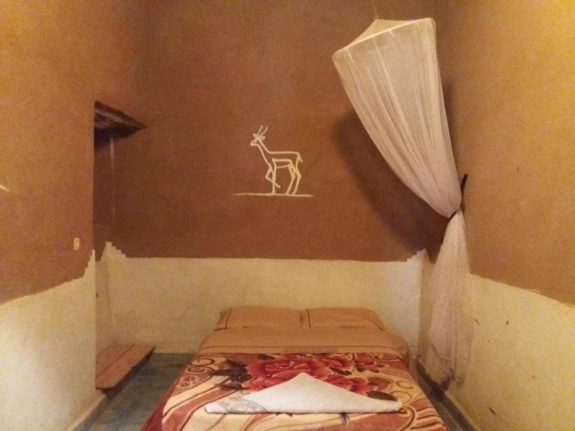 Hotel Dar M'Hamid El Ghizlane Extérieur photo