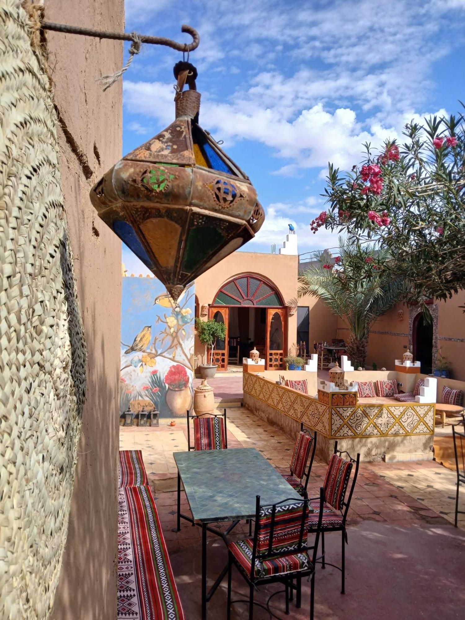 Hotel Dar M'Hamid El Ghizlane Extérieur photo
