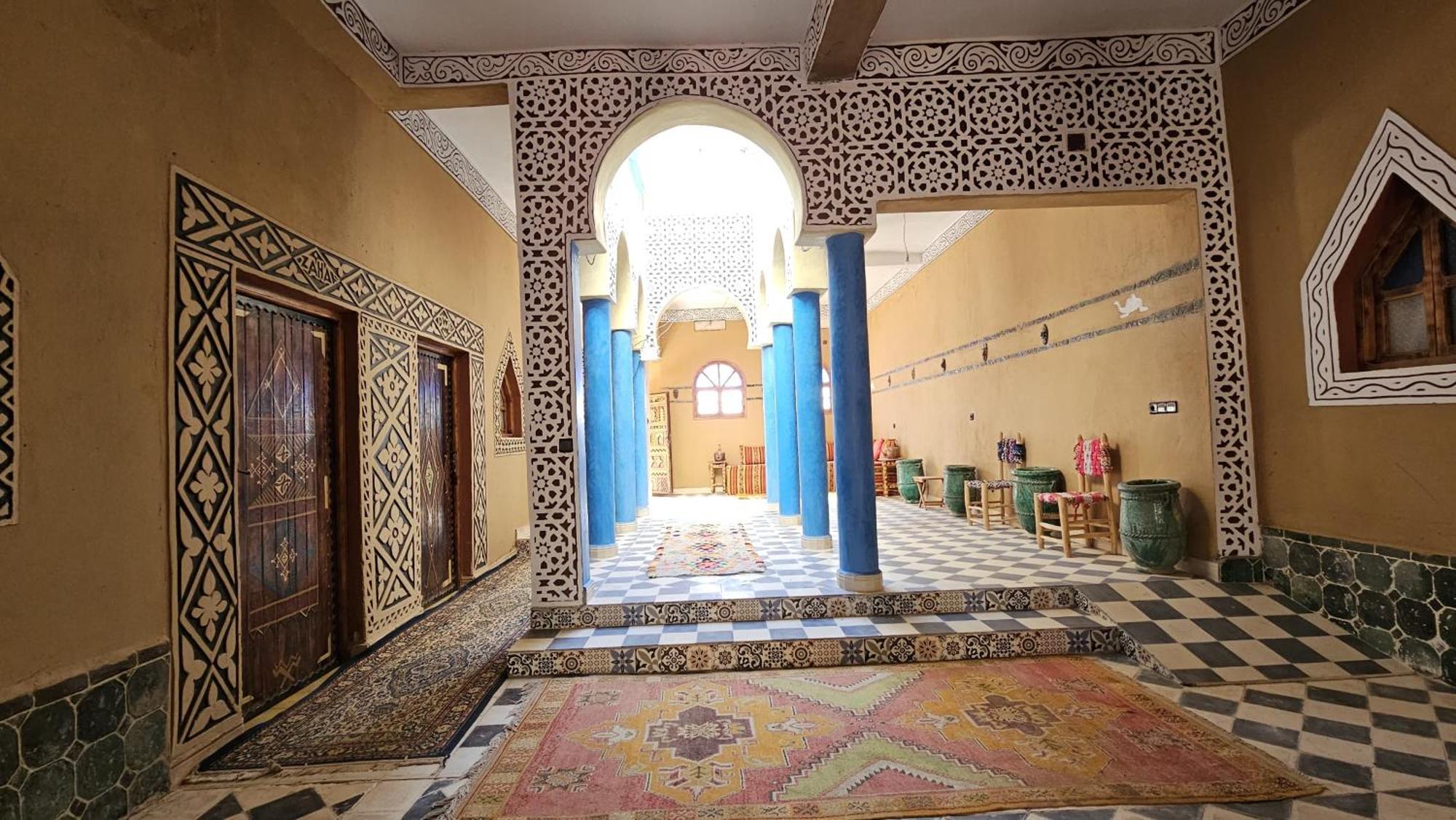 Hotel Dar M'Hamid El Ghizlane Extérieur photo