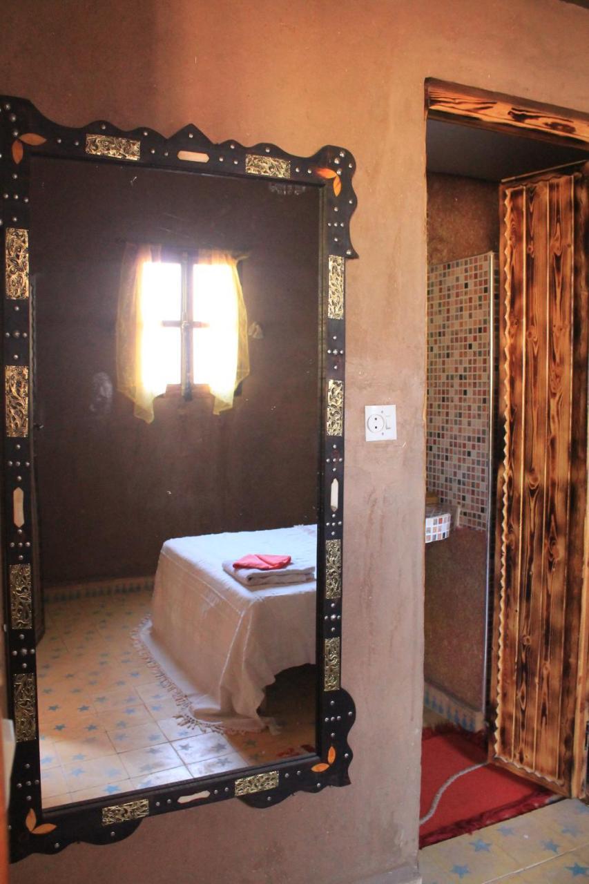 Hotel Dar M'Hamid El Ghizlane Extérieur photo