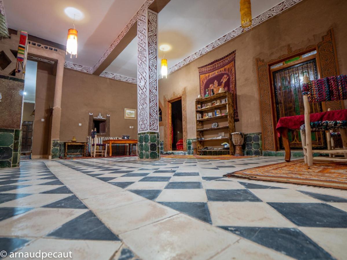 Hotel Dar M'Hamid El Ghizlane Extérieur photo